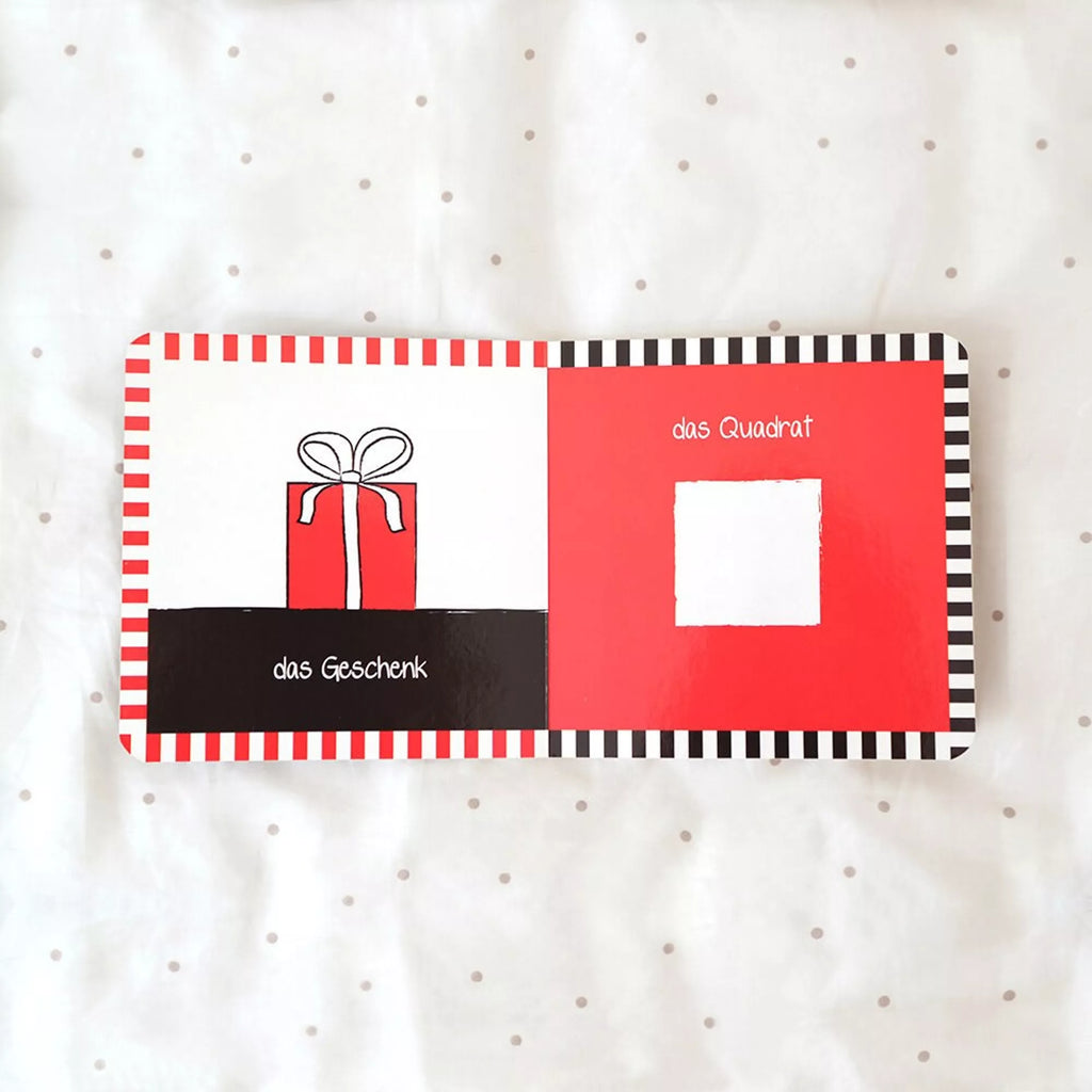 Contrast book for babies: Our world - shapes
