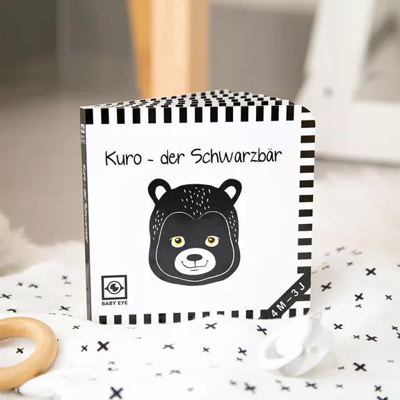 Contrast book for babies: KURO - The Black Bear