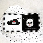 Contrast book for babies: DAKI - The Panda Bear