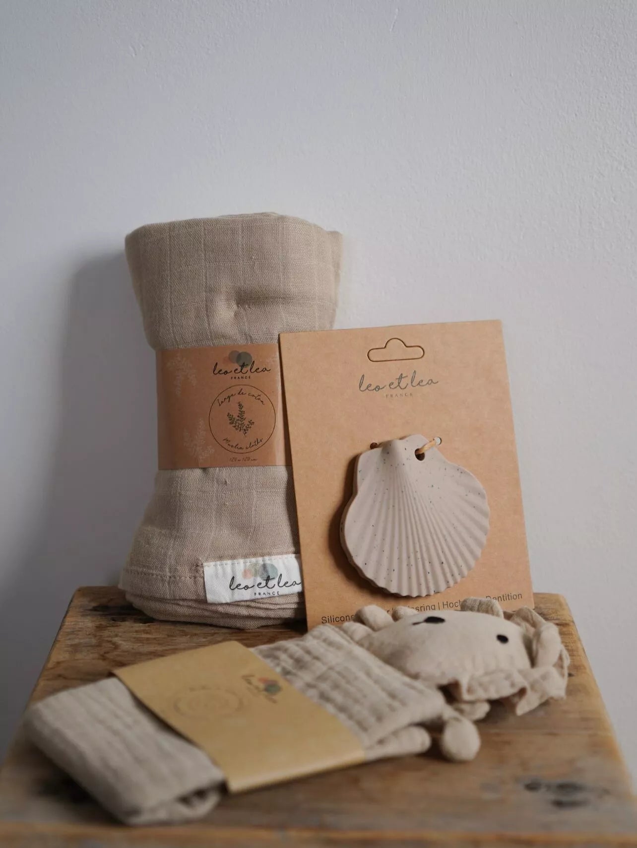 Gift box for newborns (beige)