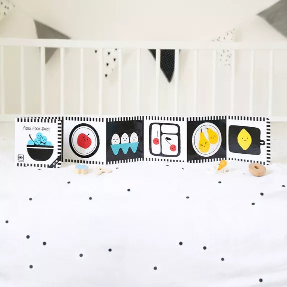 High-contrast fold-out book for babies: Food, Food, Baby